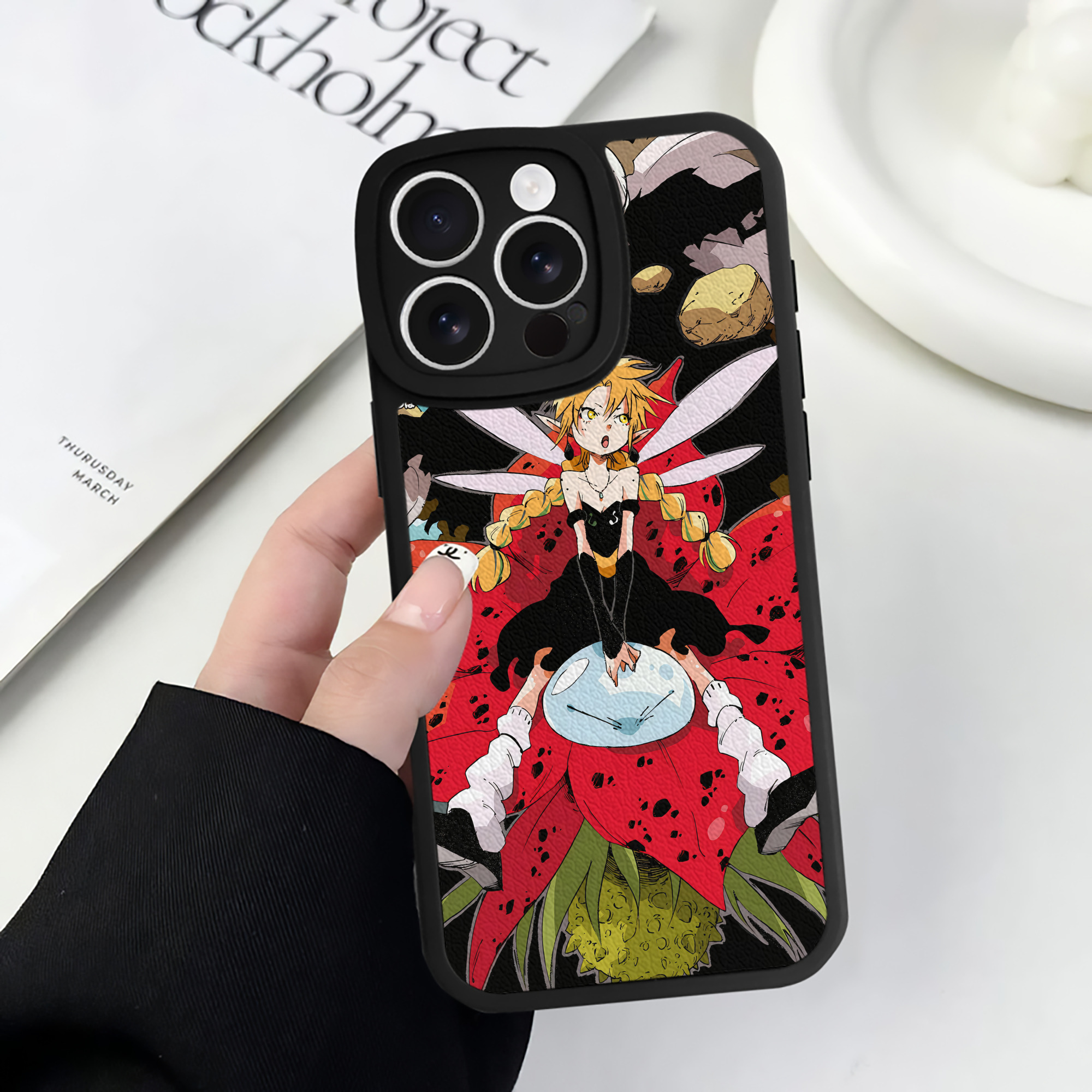 （画像用） 転スラ Regarding Reincarnated to Slime 【iPhone 16シリーズ対応】シリコンスマホケース（レザー調） 材質：シリコン